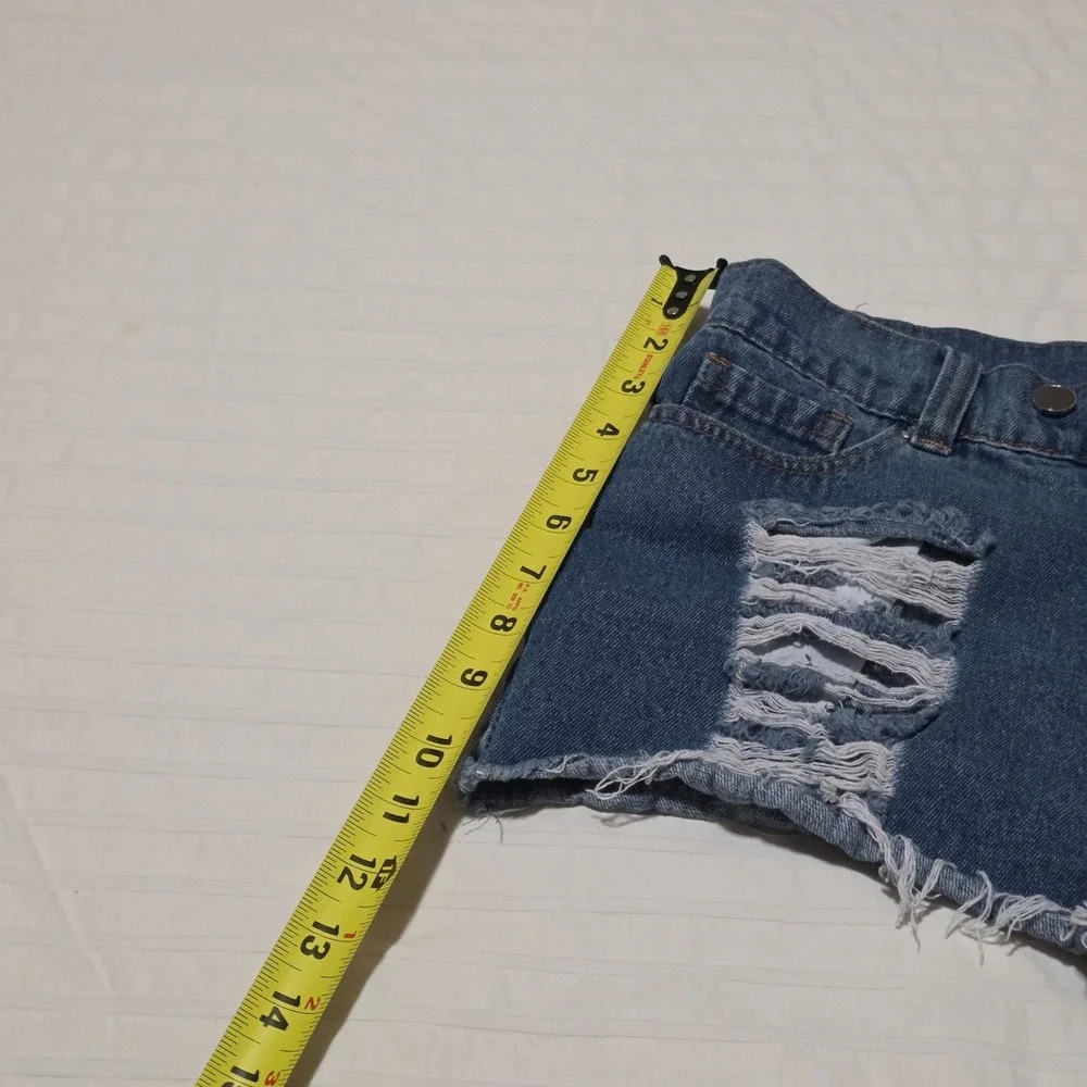 Pretty Little Thing Women's Distressed Denim Shorts‎ Blue Size UK:14 US:10